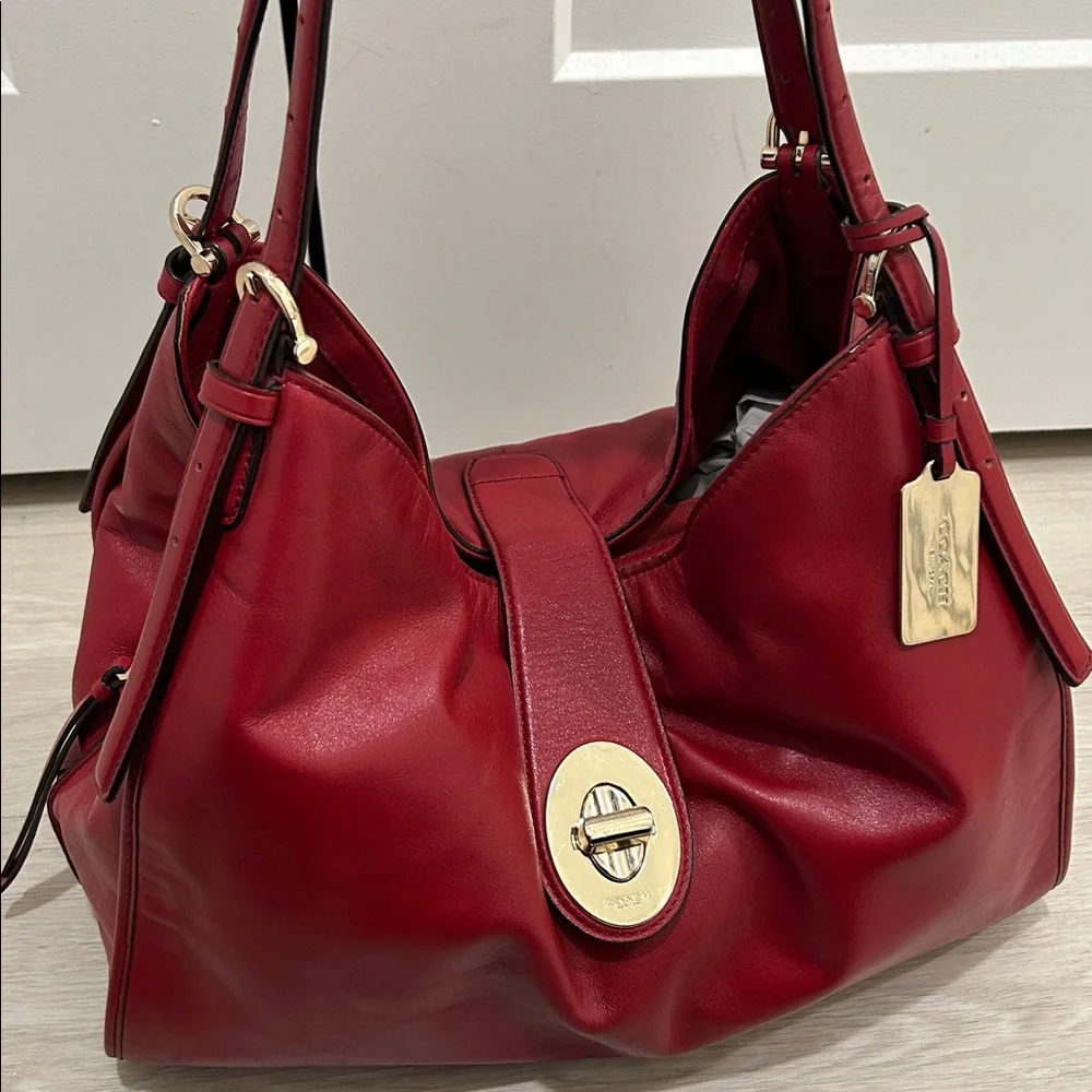 Coach Red Leather Shoulder Bag with Gold Hardware - Picture 8 of 16